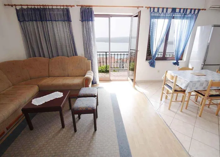 Apartamento Three-bedroom In Xii *